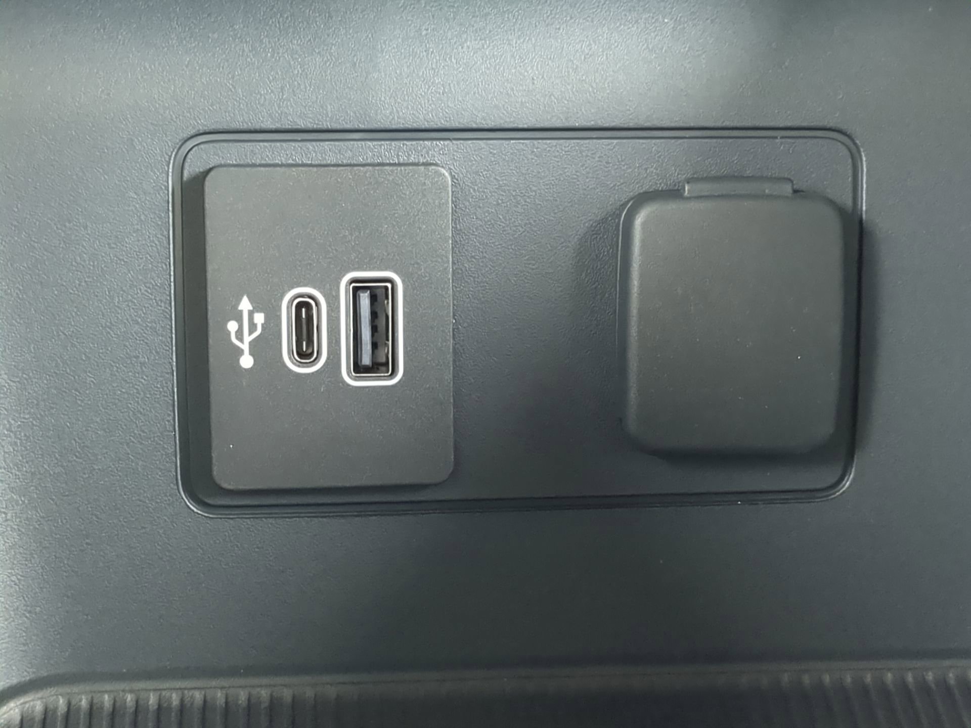 New 2026 Ford Explorer ST RWD image 67