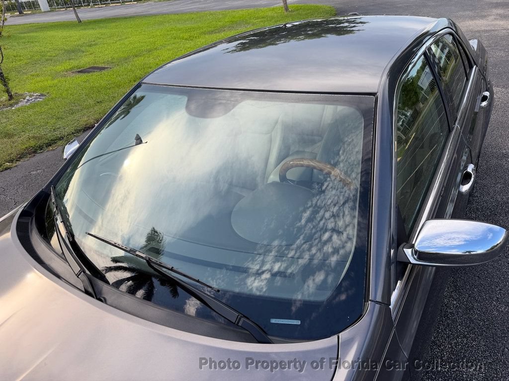 Used 2013 Chrysler 300 C RWD image 25