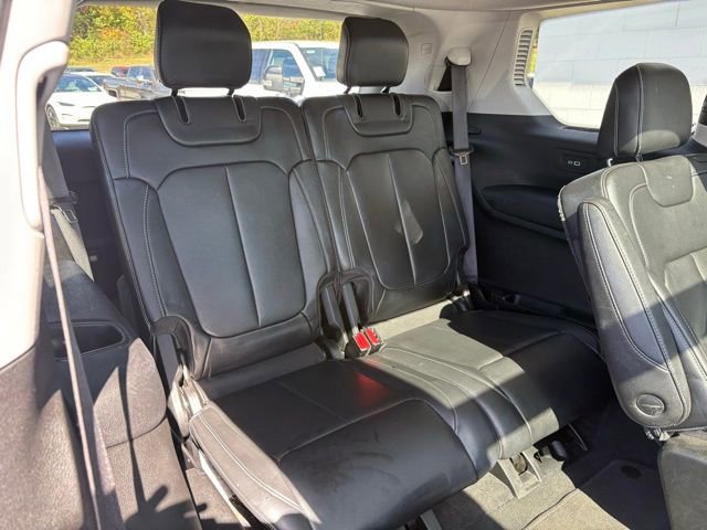 Used 2022 Jeep Grand Cherokee L Limited image 37