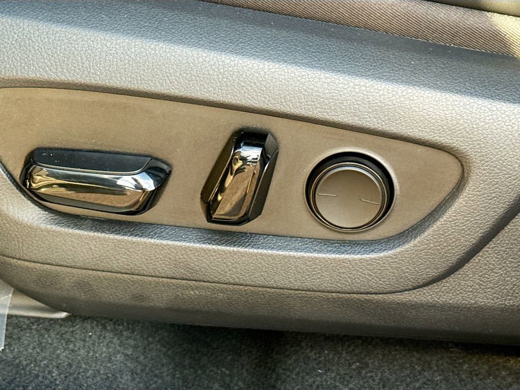 Used 2025 Lexus NX 350 F Sport image 25