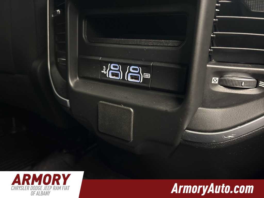 Used 2019 RAM 1500 Big Horn image 33