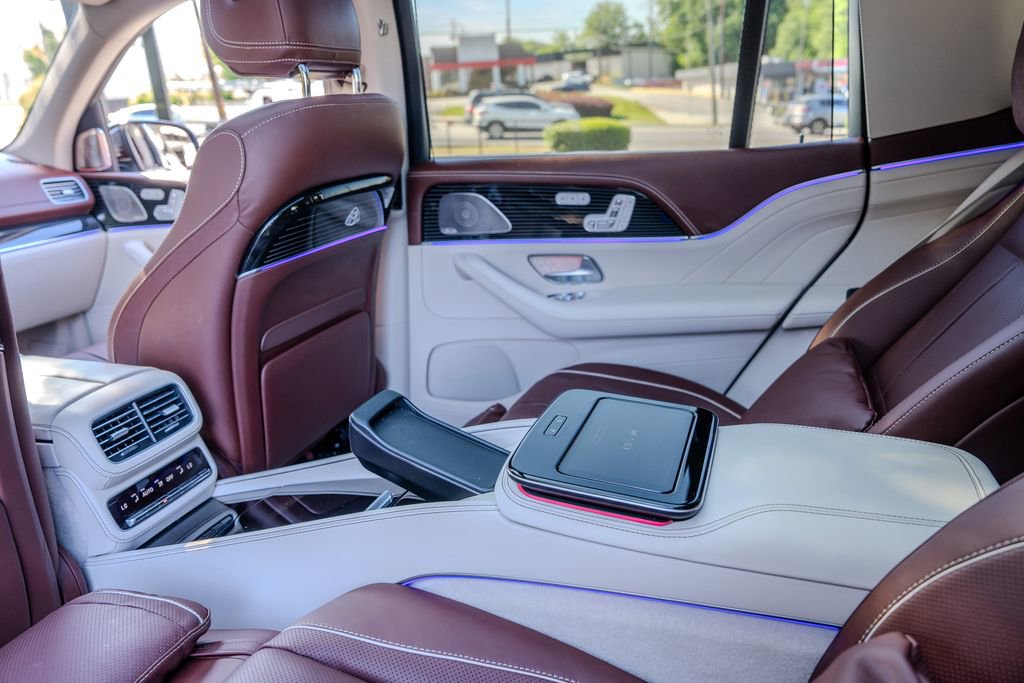 Used 2023 Mercedes-Benz Maybach GLS 600 4MATIC image 22