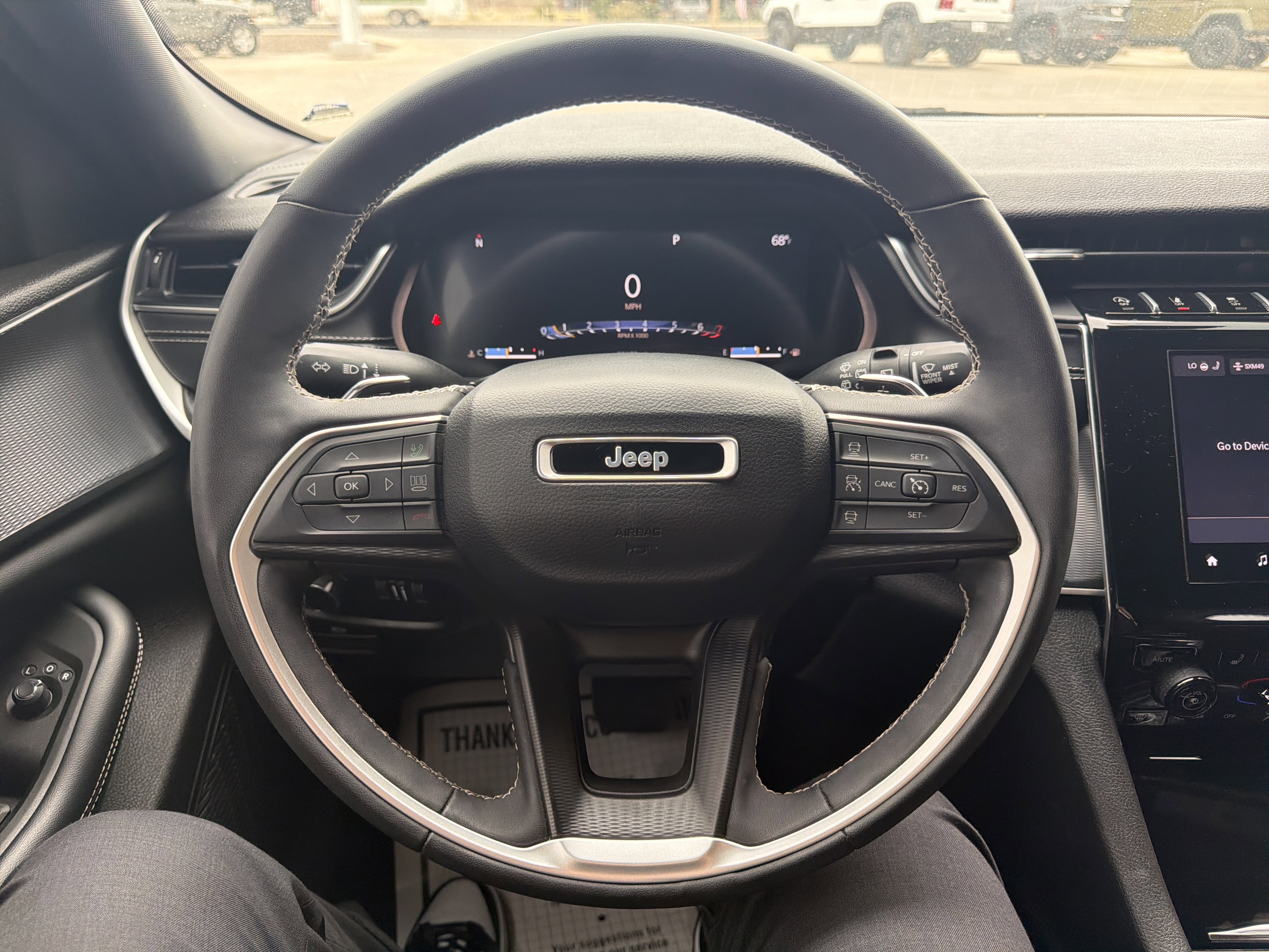 Used 2024 Jeep Grand Cherokee Altitude image 15