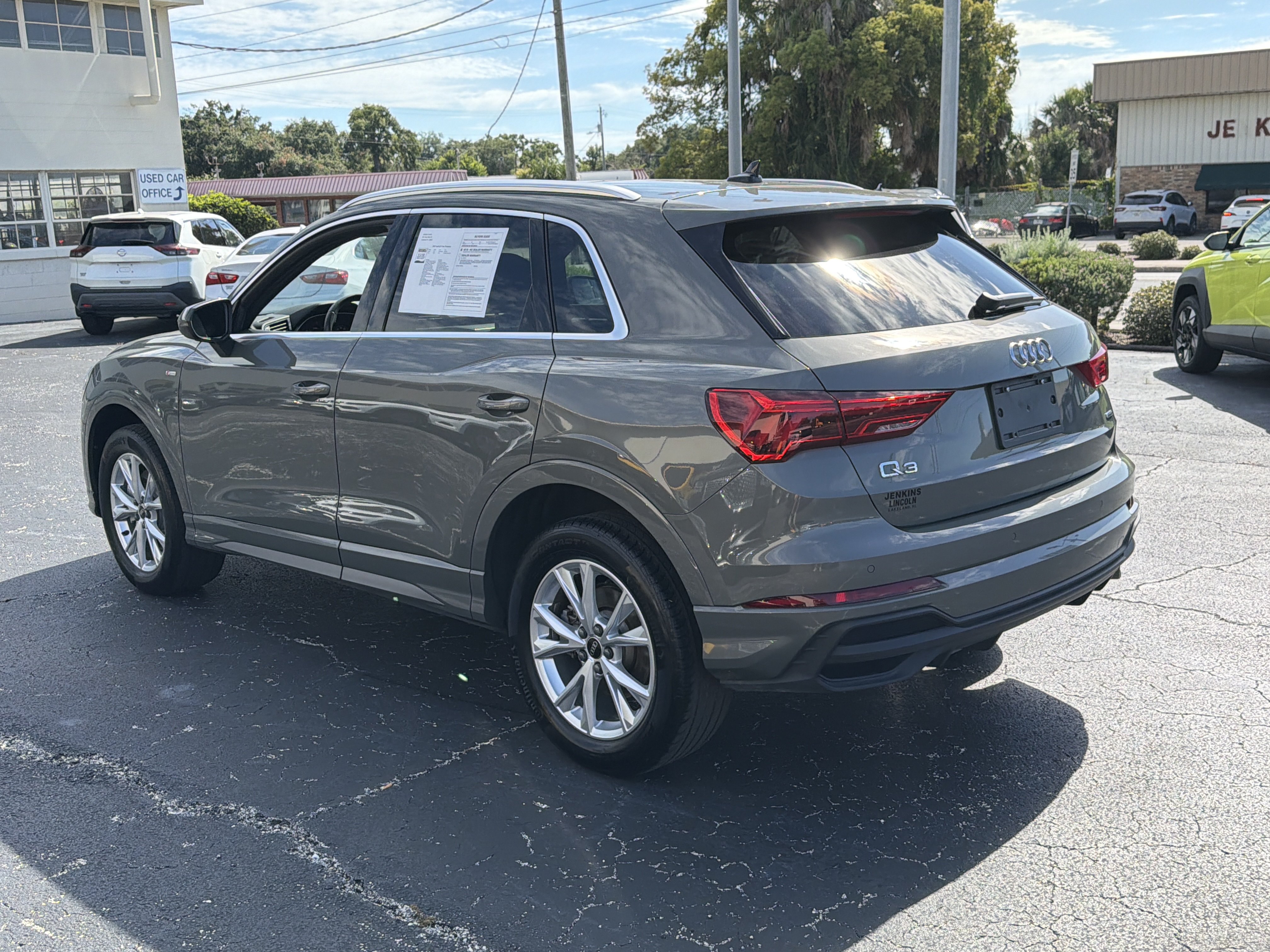Used 2025 Audi Q3 2.0T Premium AWD/4WD image 7