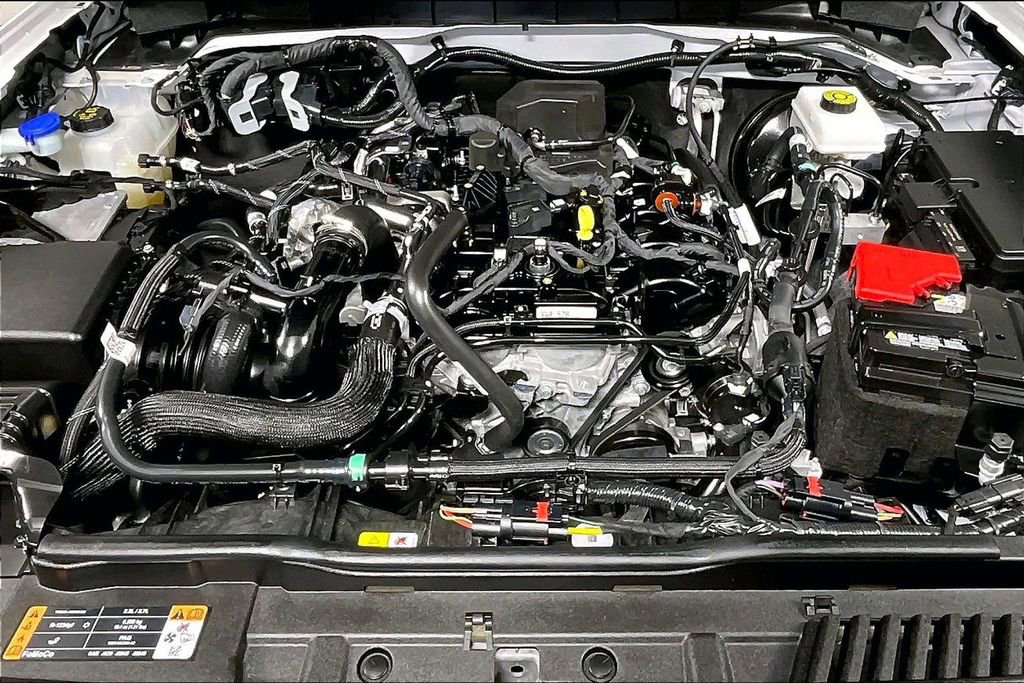 Used 2024 Ford Bronco Outer Banks image 9