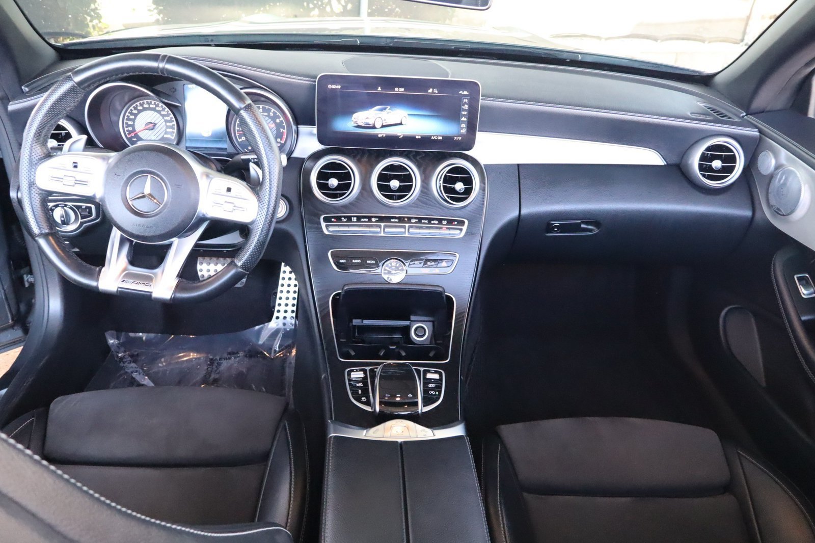 Used 2020 Mercedes-Benz C 63 AMG Cabriolet image 30