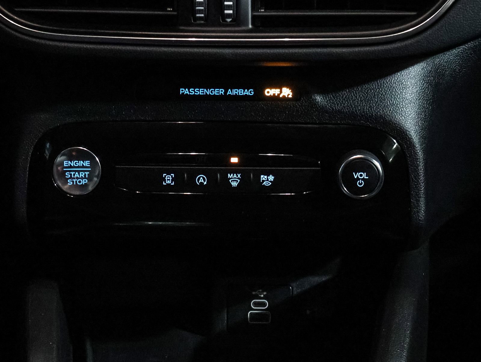 Certified 2022 Ford Edge SEL w/ Convenience Package image 26