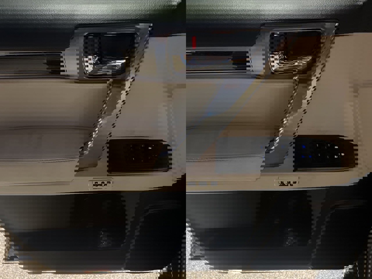 Used 2022 Lexus GX 460 Luxury w/ Sport Design Package image 7