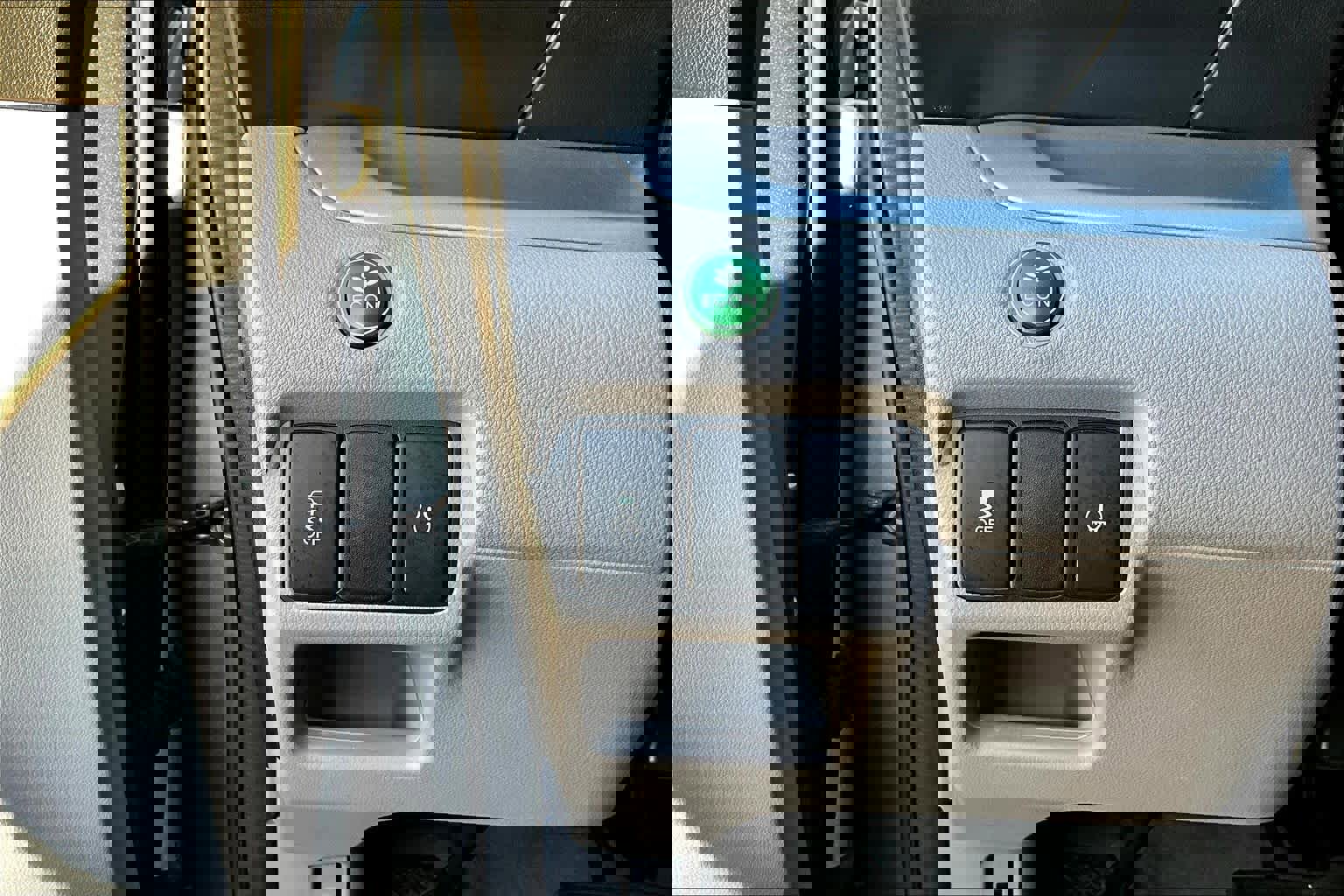 Used 2014 Honda CR-V LX image 35