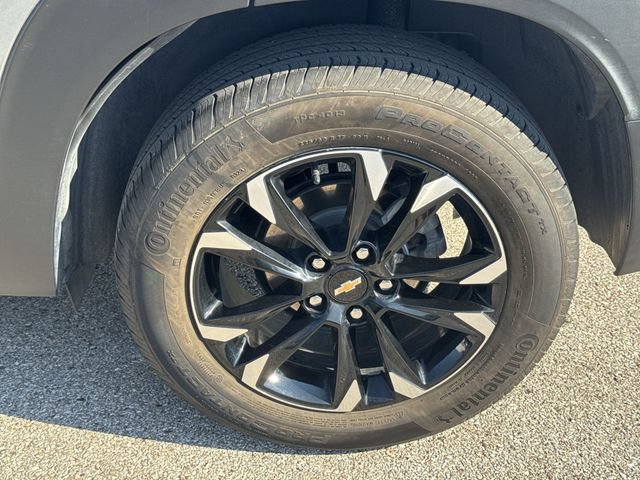 Used 2023 Chevrolet TrailBlazer LT AWD/4WD image 30
