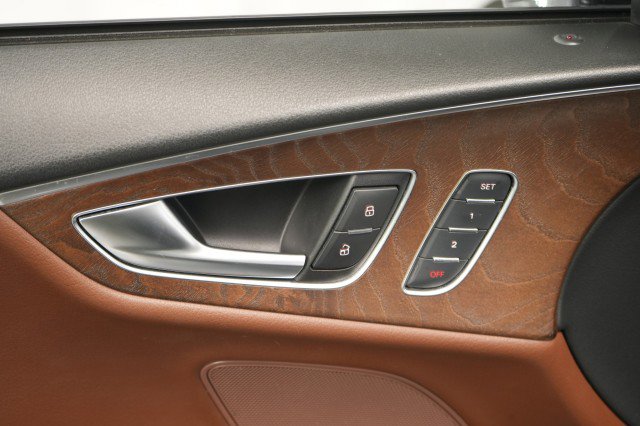 Used 2012 Audi A7 3.0T Prestige AWD/4WD image 33