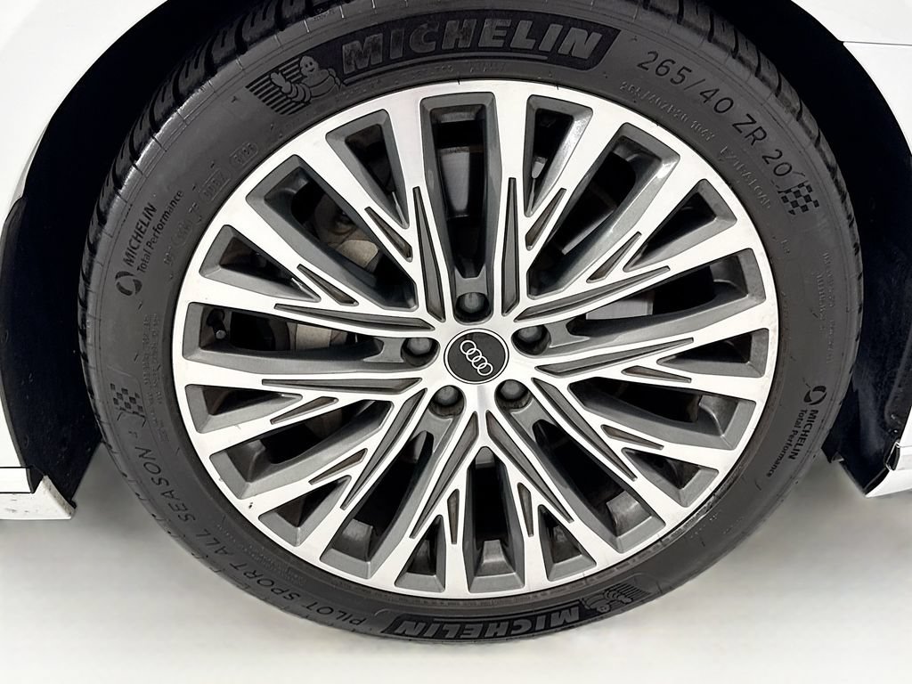 Used 2021 Audi A8 L 3.0T w/ Luxury Package AWD/4WD image 31