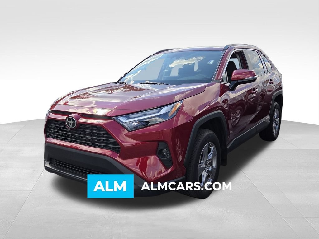 Used 2025 Toyota RAV4 XLE w/ Convenience Package FWD image 1