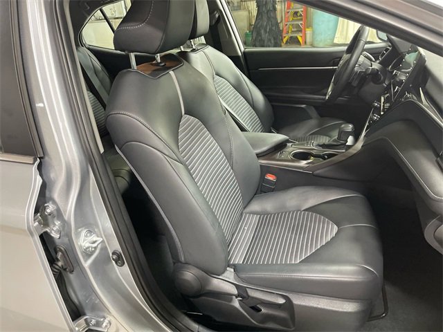 Used 2023 Toyota Camry SE image 23