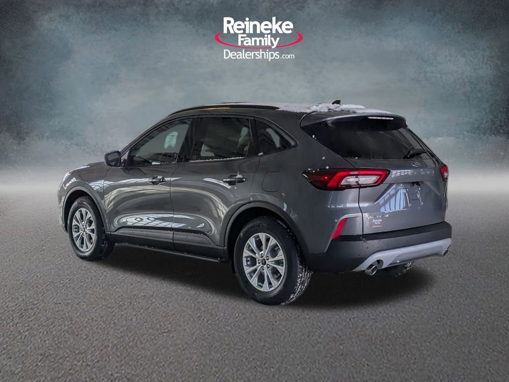 New 2026 Ford Escape Active FWD image 8