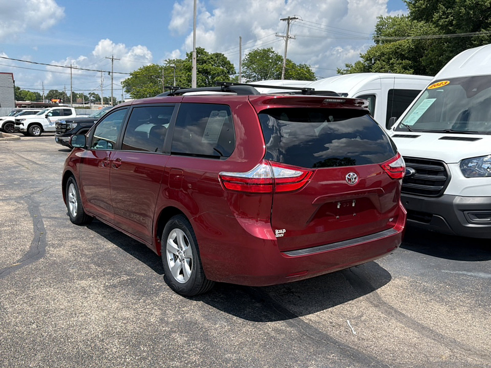 Used 2017 Toyota Sienna LE FWD image 5