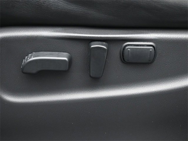 Used 2017 Nissan Armada SL image 31