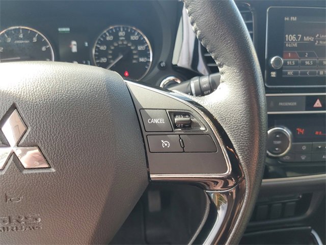 Used 2019 Mitsubishi Outlander SE image 18
