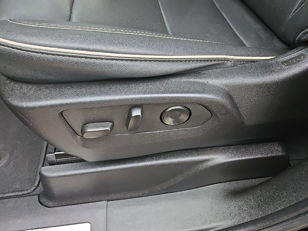 Used 2024 Chevrolet Tahoe Premier image 38