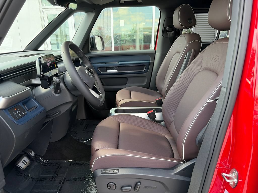 New 2025 Volkswagen ID. Buzz Pro S Plus AWD/4WD image 17