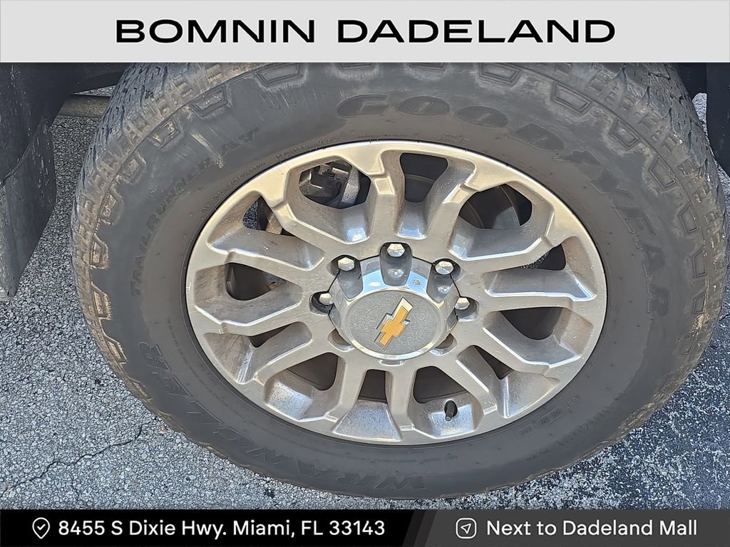 Used 2024 Chevrolet Silverado 2500 LTZ w/ LTZ Premium Package image 7