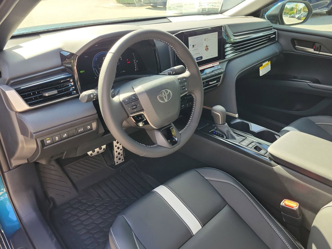 New 2026 Toyota Camry SE FWD image 16