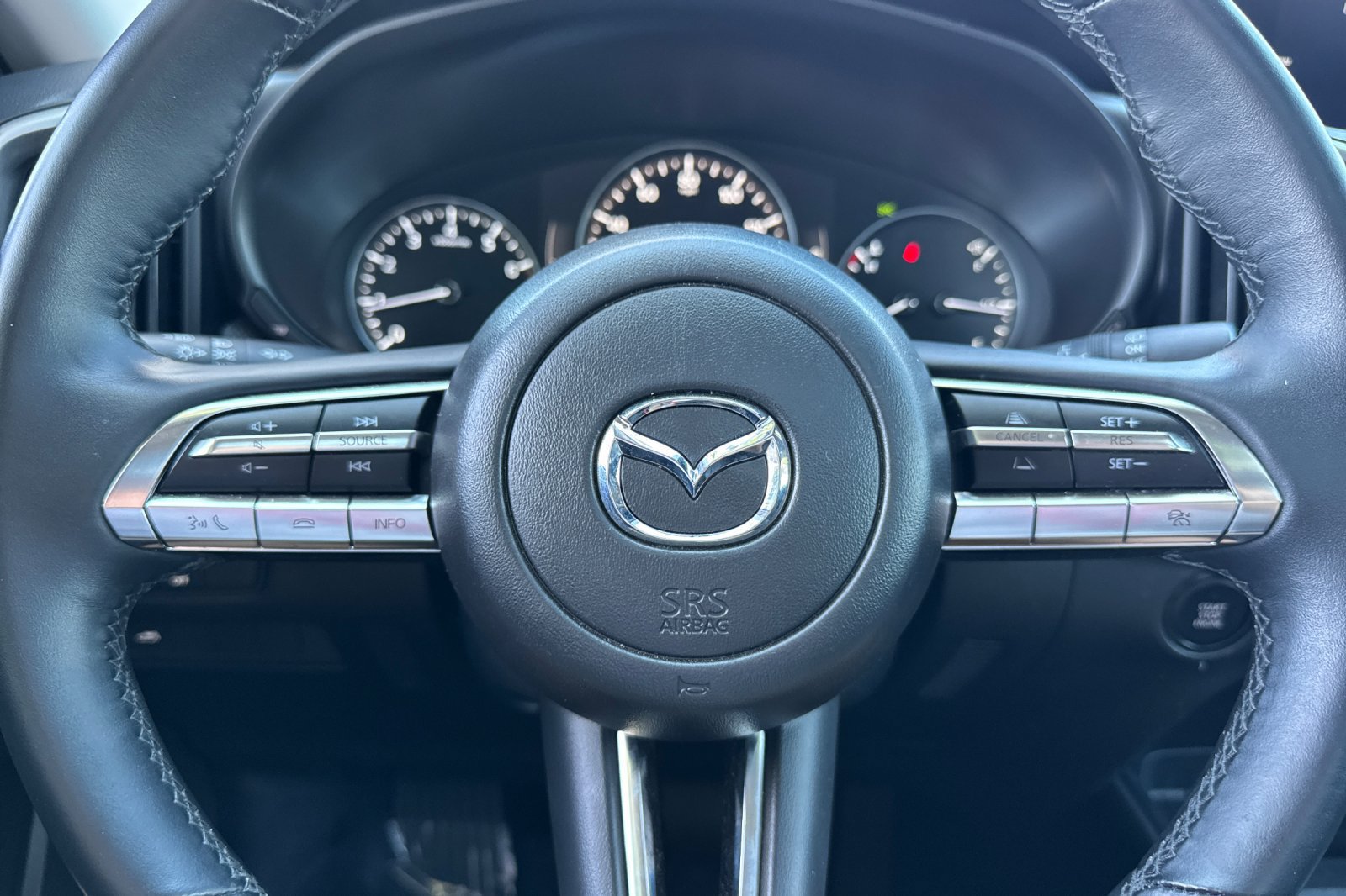 Certified 2025 MAZDA CX-50 AWD 2.5 S w/ Premium Package image 23