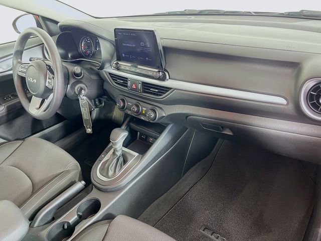 Used 2024 Kia Forte LXS image 27