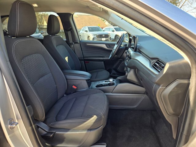 Used 2024 Ford Escape Active w/ Cold Weather Package image 30