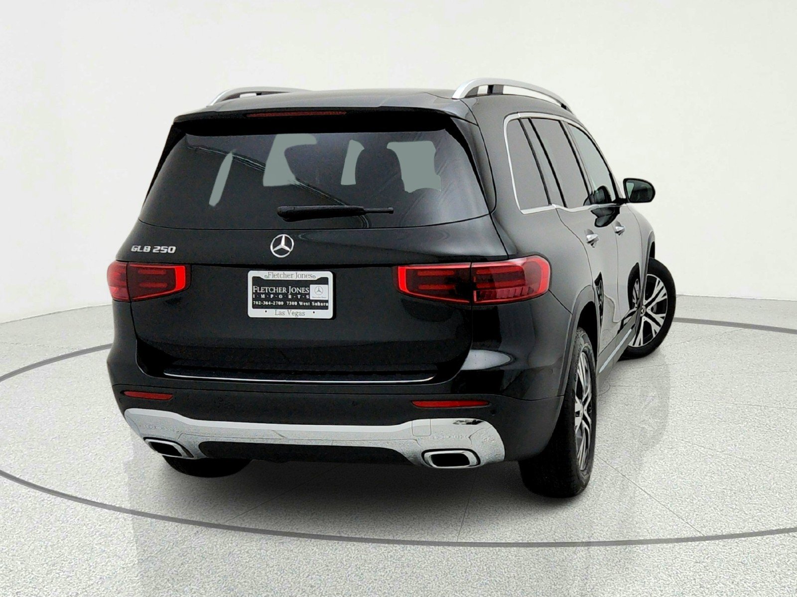 Certified 2024 Mercedes-Benz GLB 250 image 10