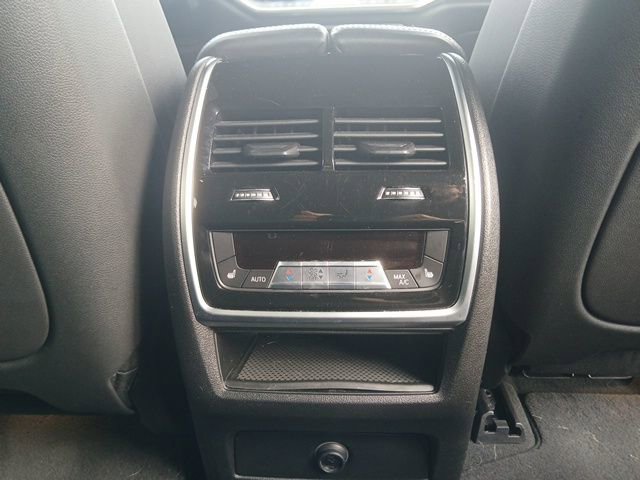 Used 2021 BMW X5 M50i w/ Executive Package image 12