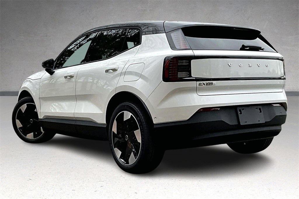 New 2026 Volvo EX30 Ultra w/ Climate Package AWD/4WD image 3