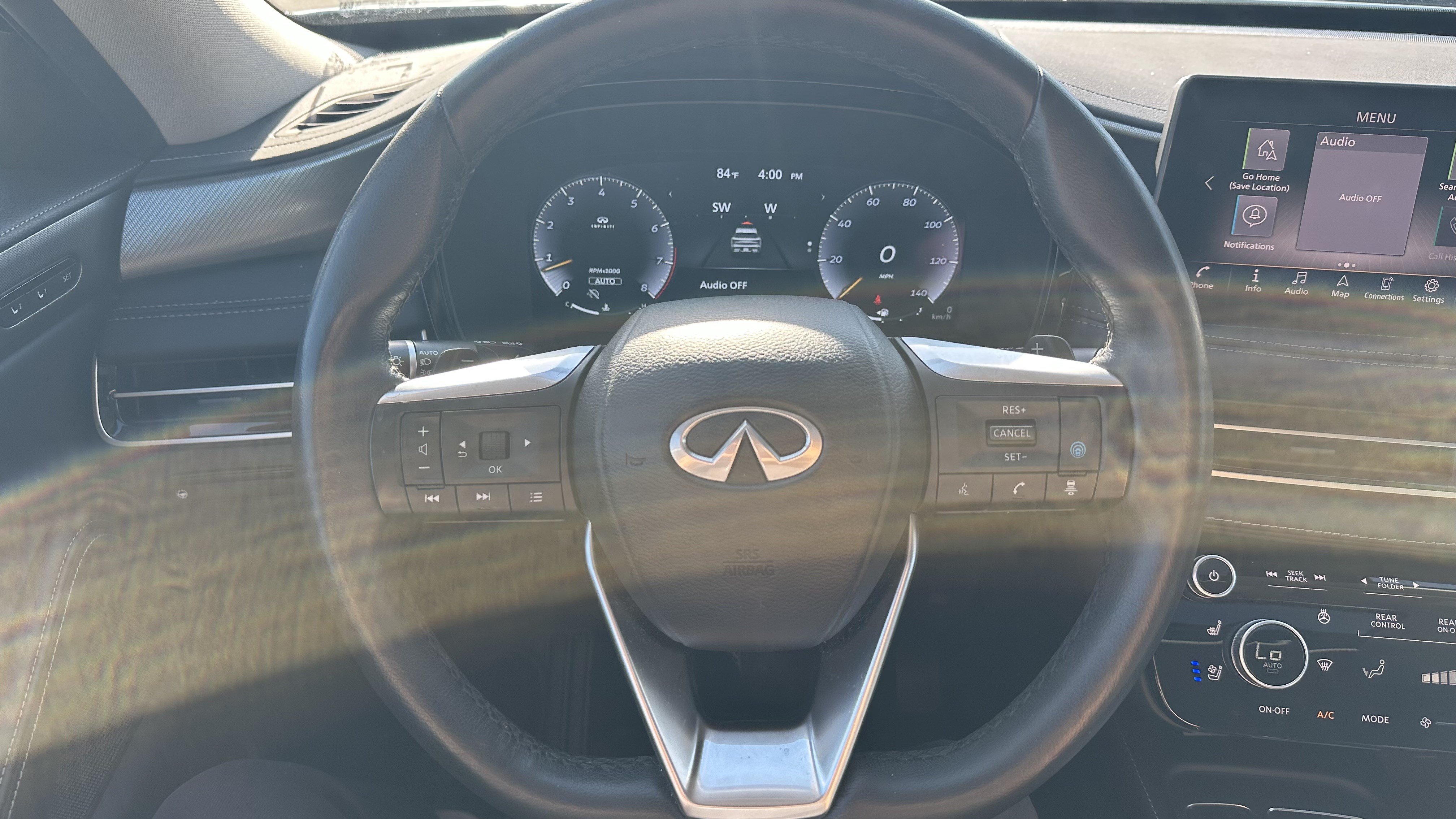 Used 2024 INFINITI QX60 Luxe AWD/4WD image 19