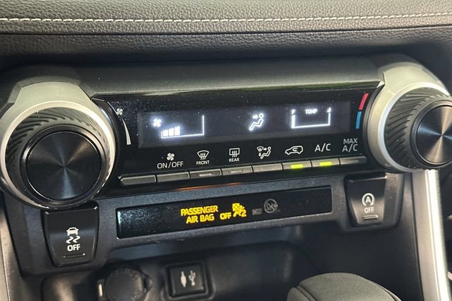 Certified 2019 Toyota RAV4 LE w/ All Weather Liner Package AWD/4WD image 25