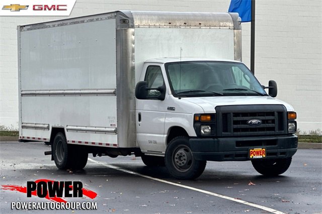 Used 2016 Ford E-350 and Econoline 350 Super Duty image 1