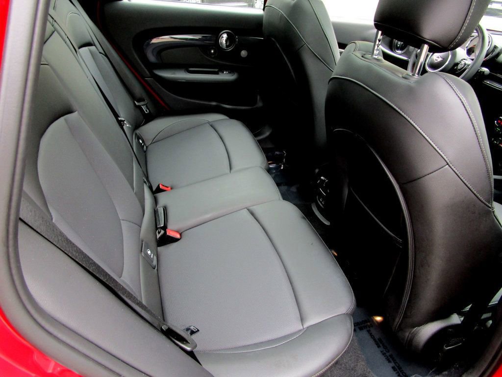 Used 2020 MINI Cooper Clubman S image 18