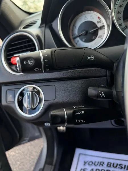 Used 2014 Mercedes-Benz C 250 Sedan image 47