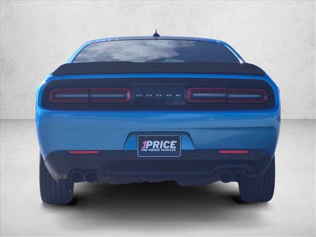 Used 2015 Dodge Challenger R/T Plus RWD image 8