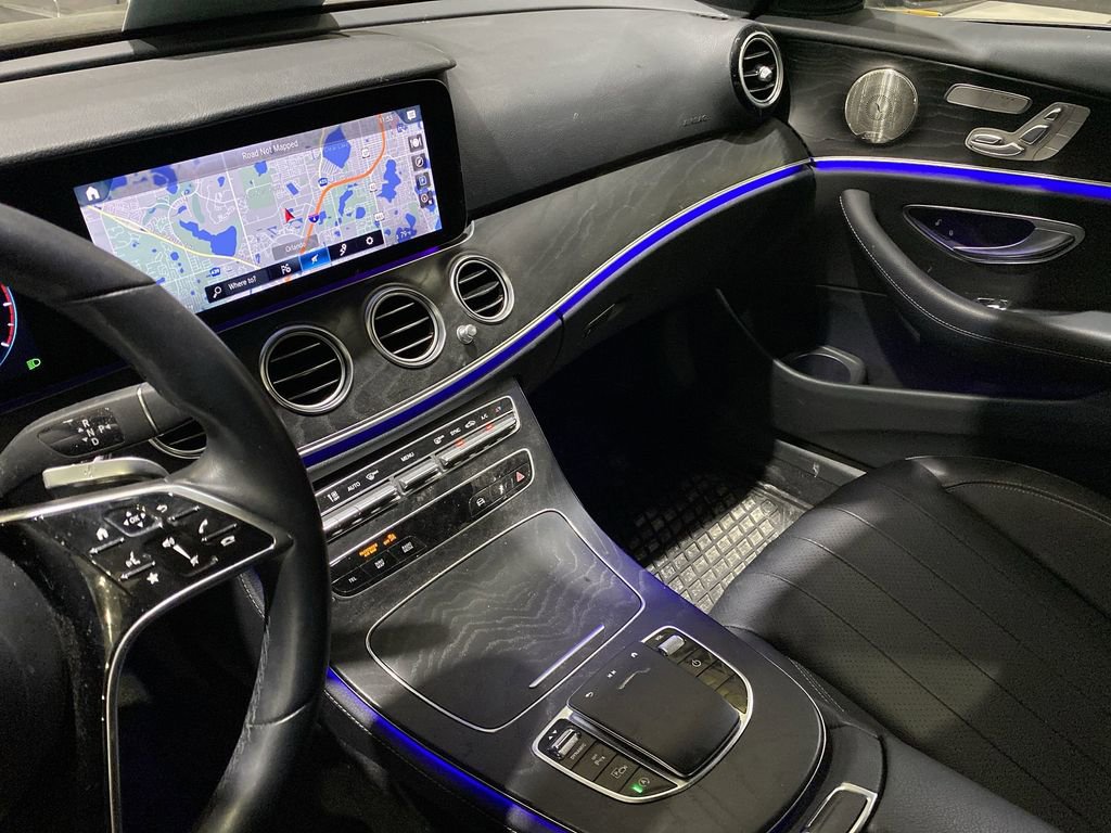 Used 2023 Mercedes-Benz E 350 4MATIC Sedan image 8