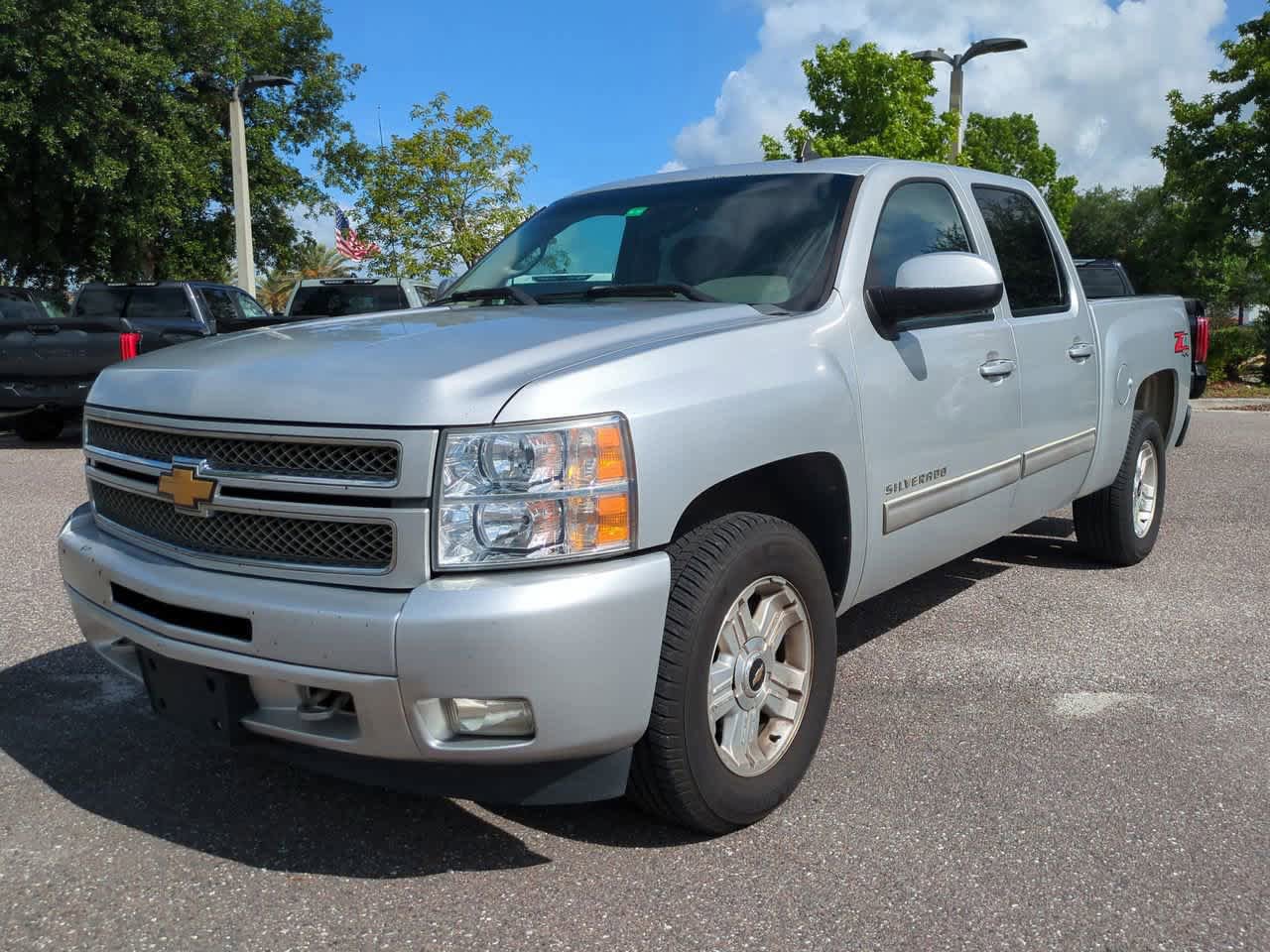 Used 2012 Chevrolet Silverado 1500 LT w/ All-Star Edition AWD/4WD image 2