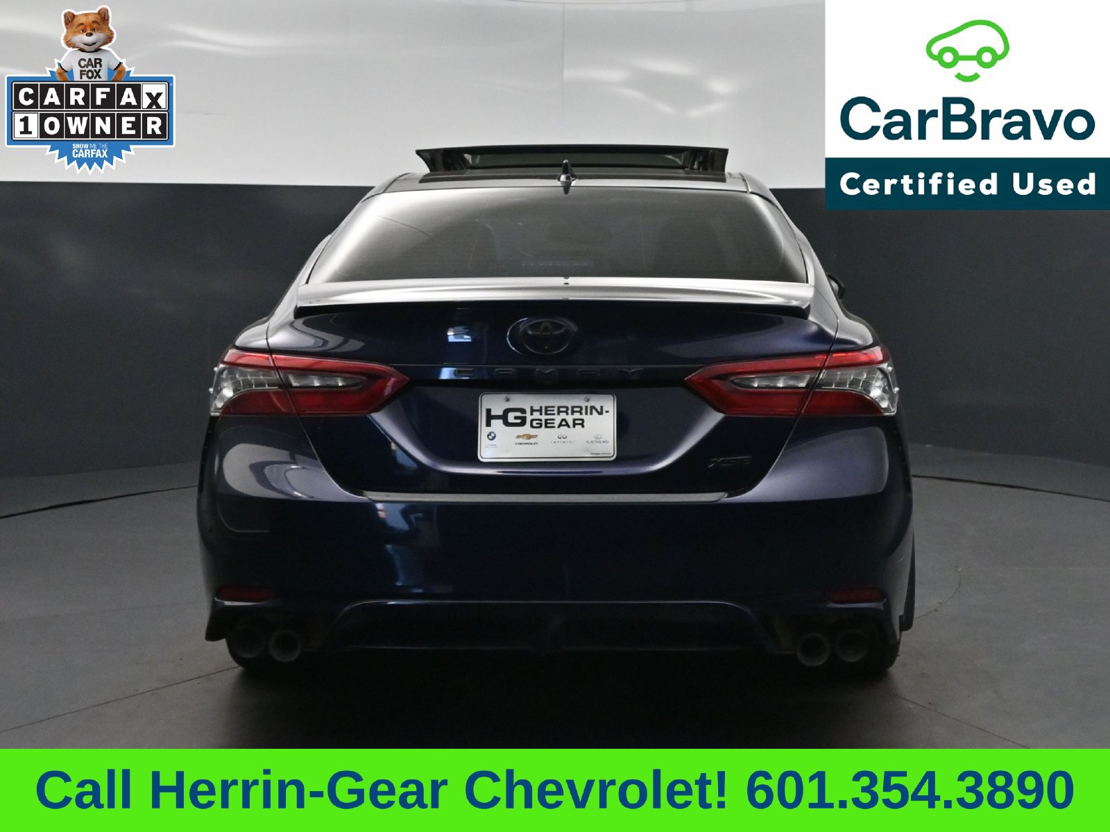 Used 2022 Toyota Camry XSE FWD image 6