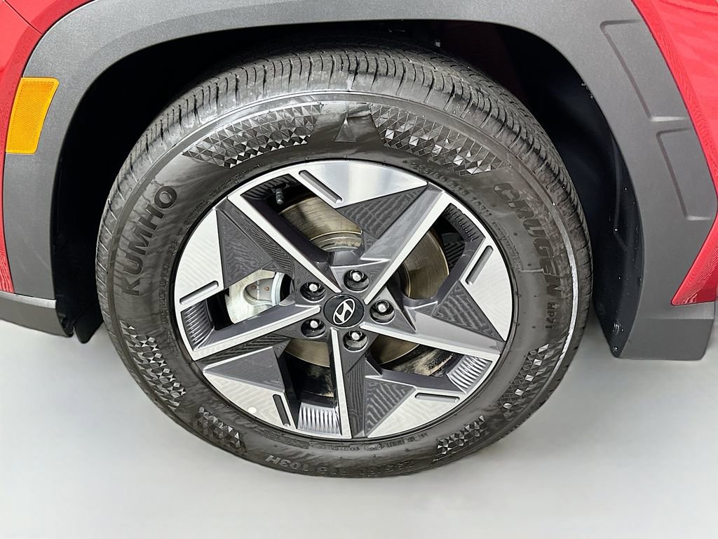 Certified 2025 Hyundai Tucson SEL image 30