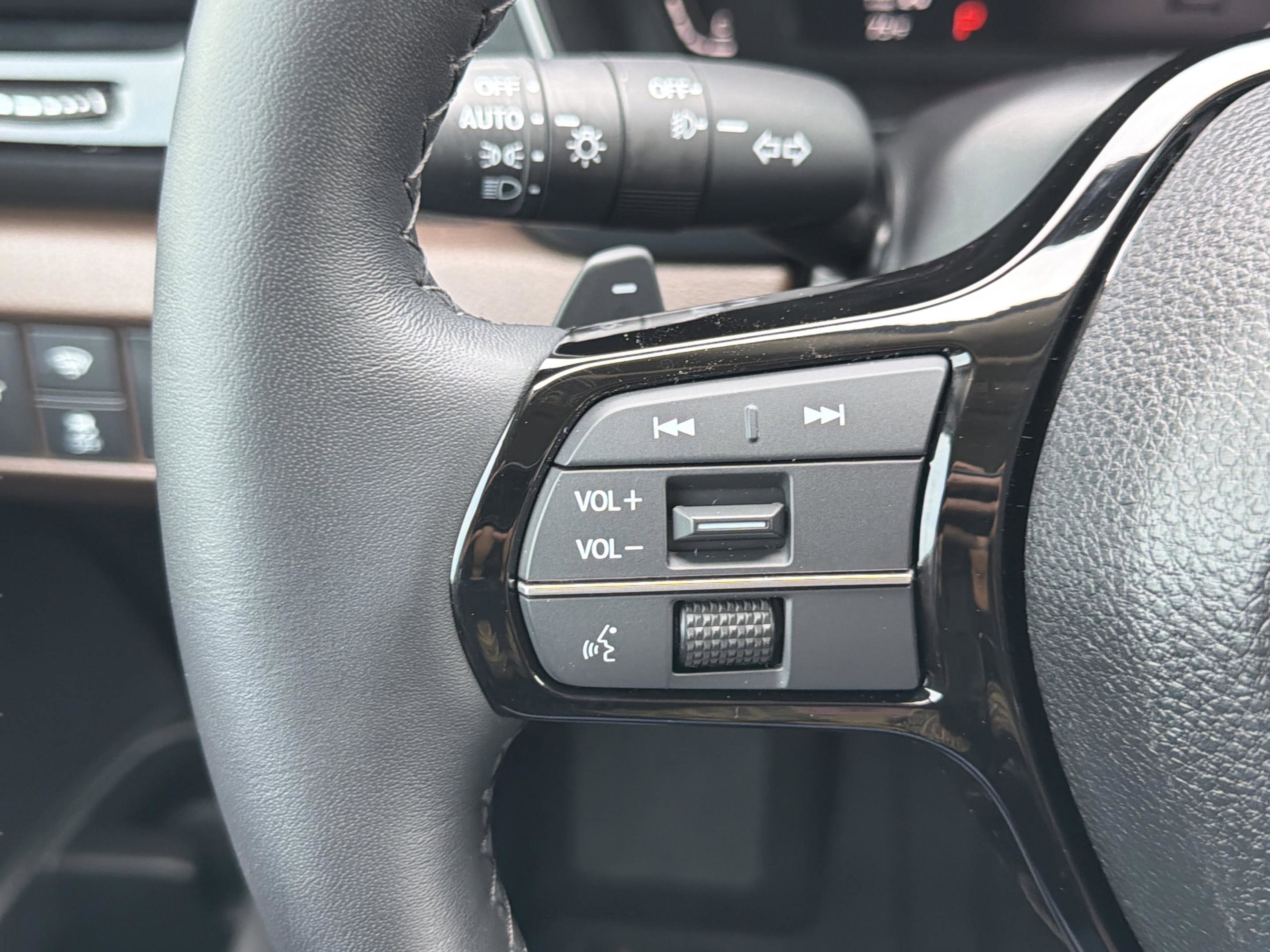 Certified 2024 Honda Pilot Elite image 19