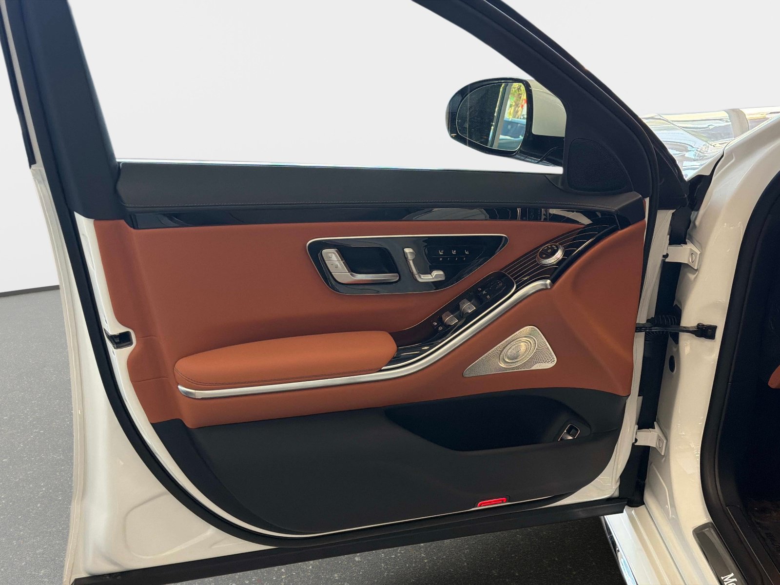 New 2026 Mercedes-Benz S 500 4MATIC image 18