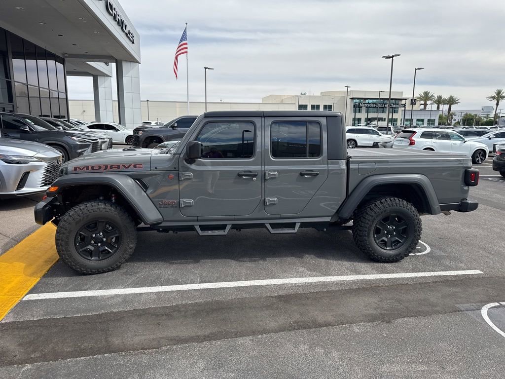 Used 2023 Jeep Gladiator Mojave w/ Trailer Tow Package AWD/4WD image 3