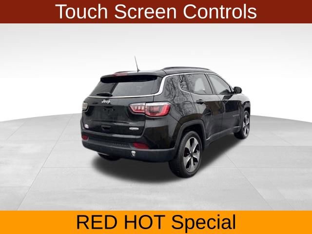 Used 2018 Jeep Compass Latitude FWD image 7
