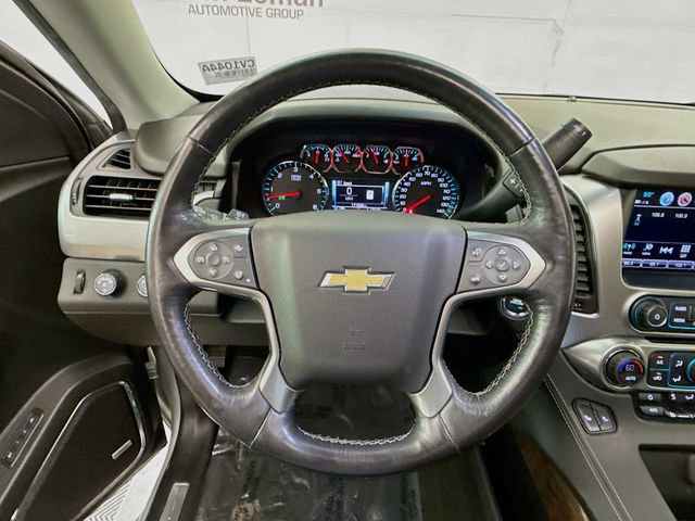 Used 2018 Chevrolet Suburban LT w/ LT Signature Package AWD/4WD image 13