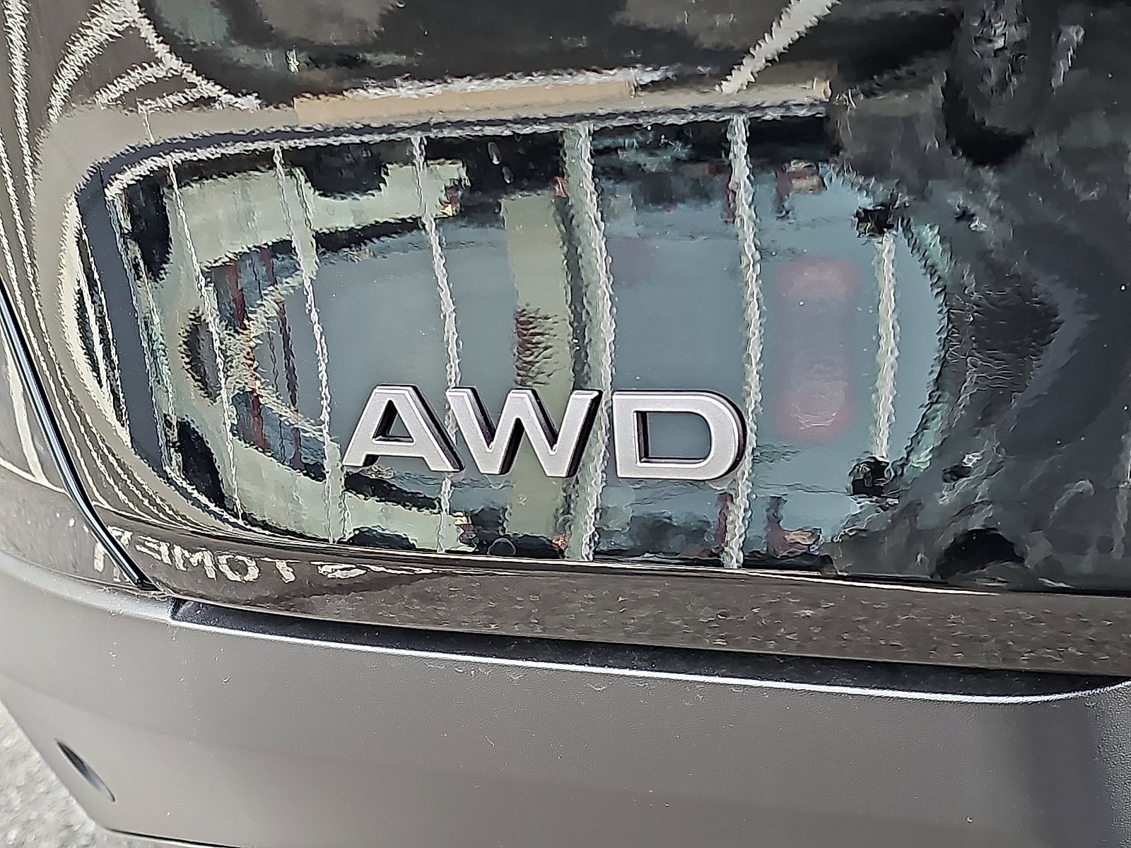 Certified 2025 Nissan Murano SV image 31