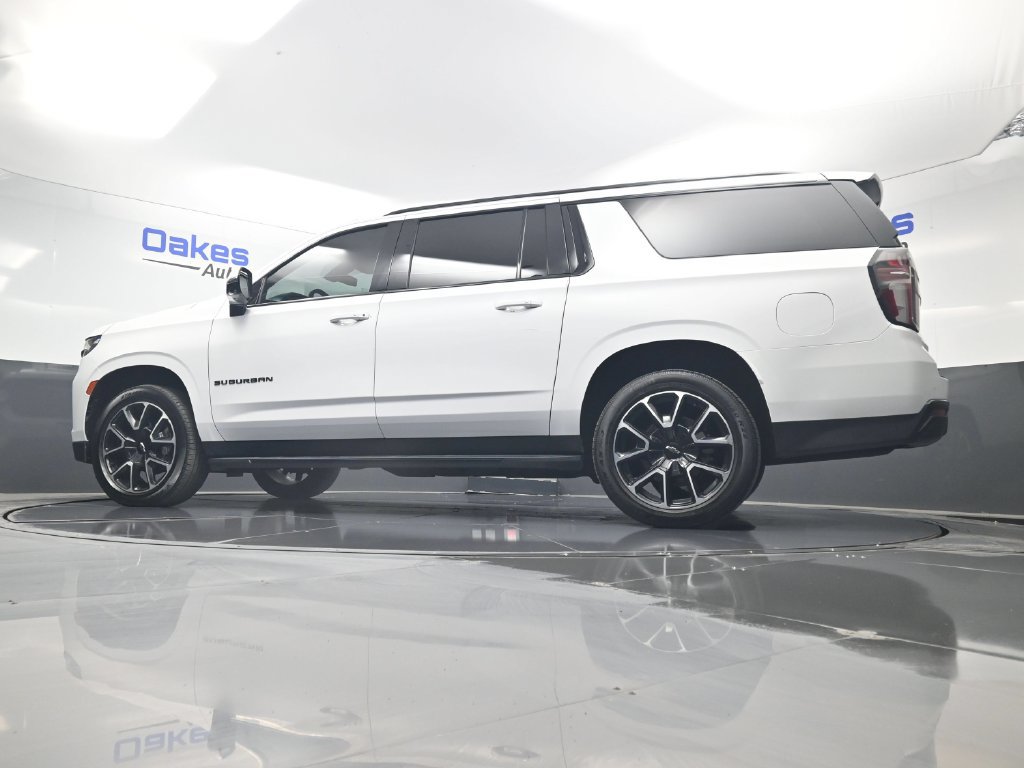 Used 2021 Chevrolet Suburban RST w/ Luxury Package AWD/4WD image 45