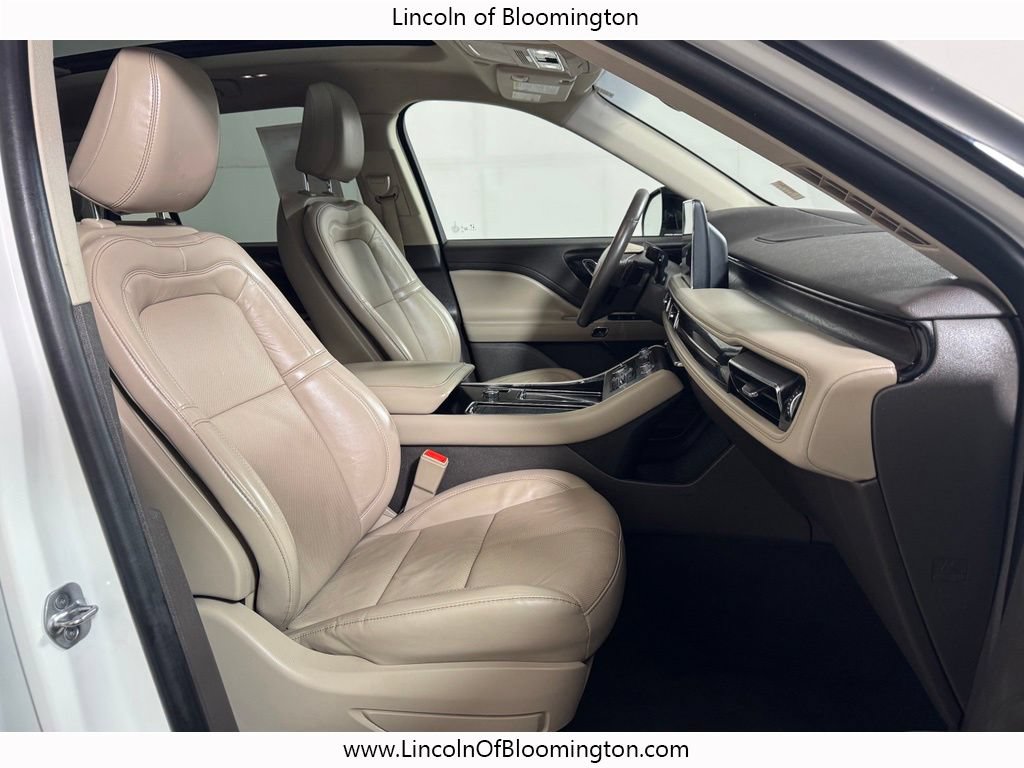 Used 2021 Lincoln Aviator Reserve w/ Equipment Group 201A AWD/4WD image 11